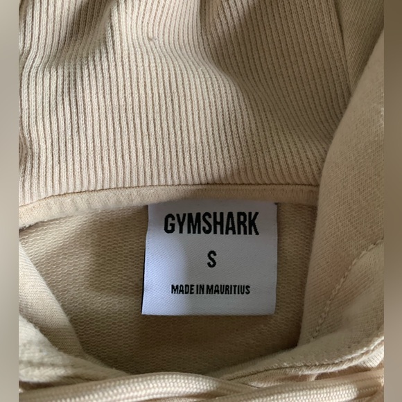 Brand New cropped Gymshark Hoodie. - Picture 3 of 3